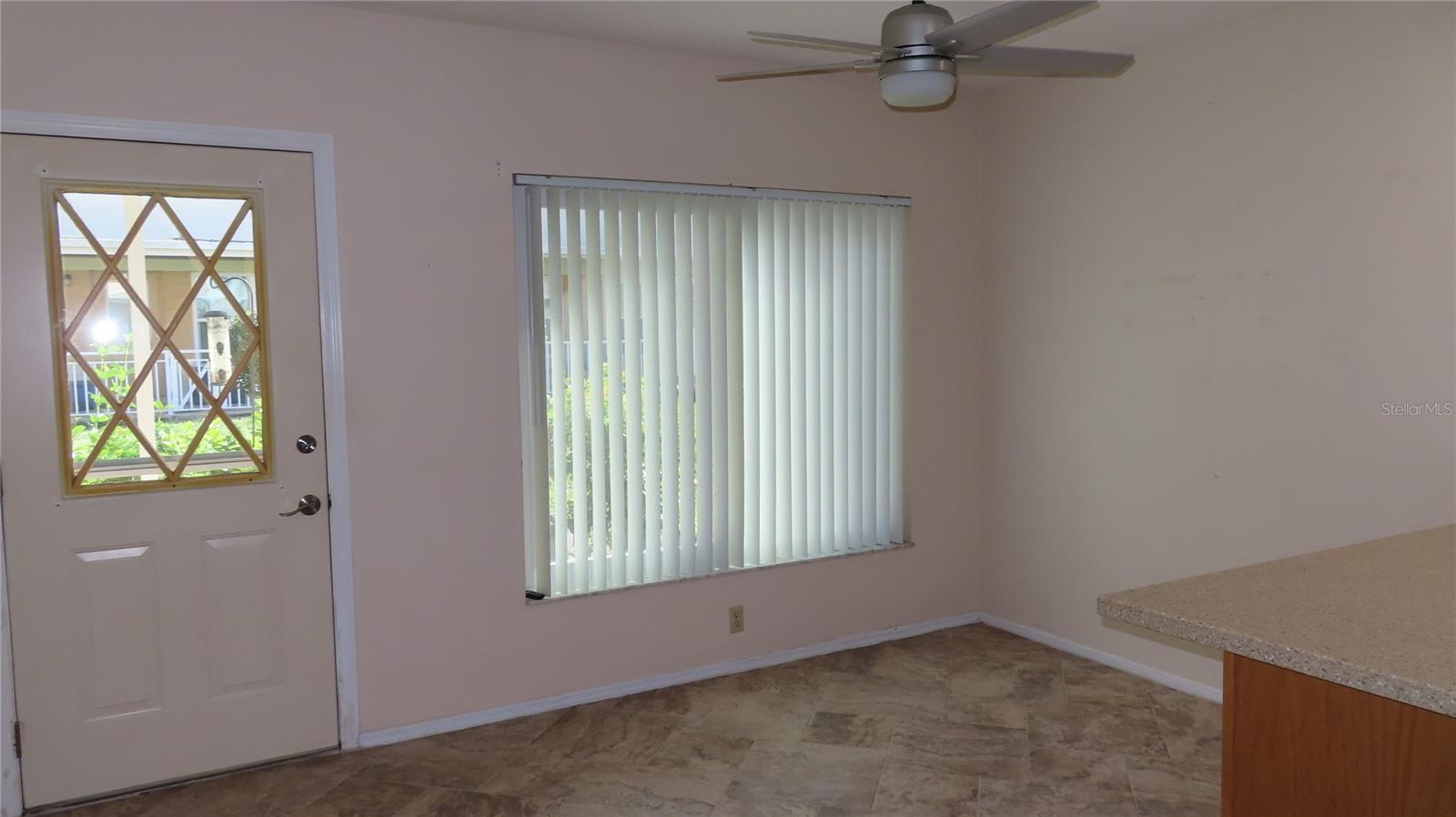 ON TOP OF THE WORLD - Residential