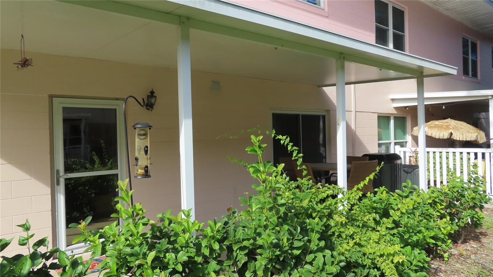 ON TOP OF THE WORLD - Residential