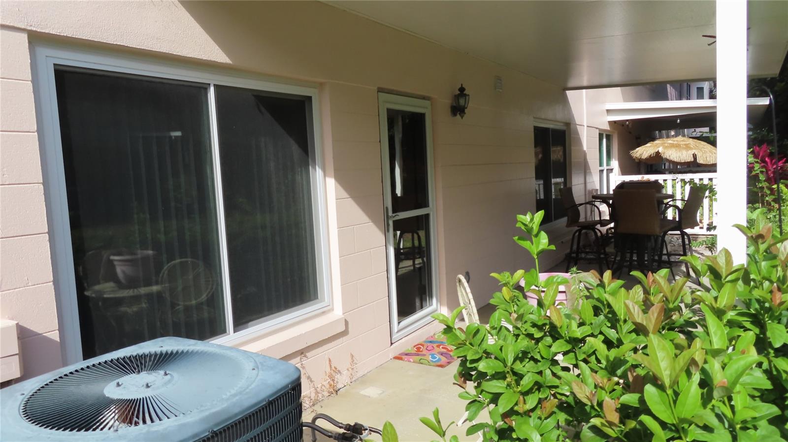 ON TOP OF THE WORLD - Residential