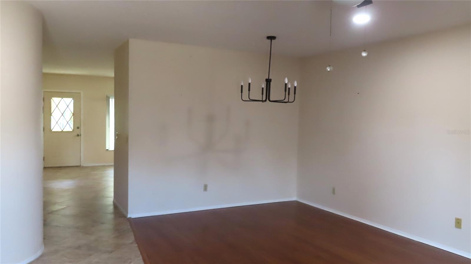 ON TOP OF THE WORLD - Residential