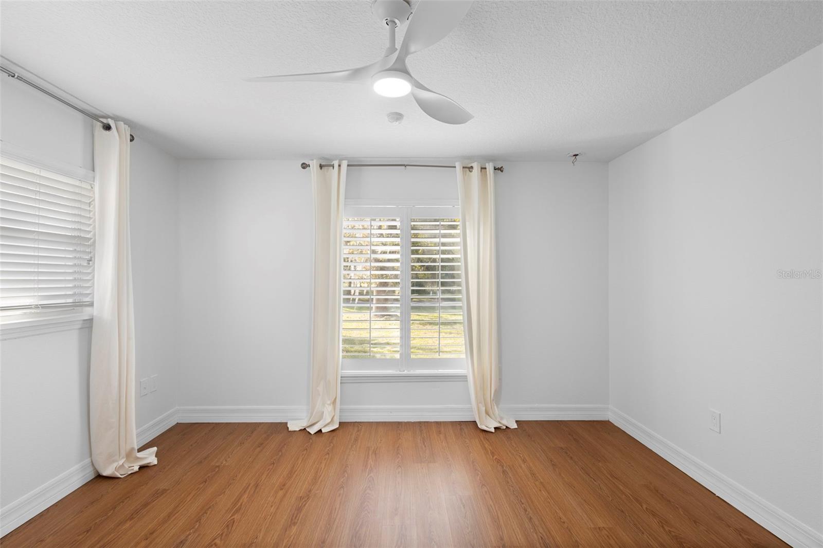 MINNEHAHA SHORES - Residential