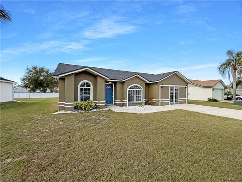 A home in LAKELAND