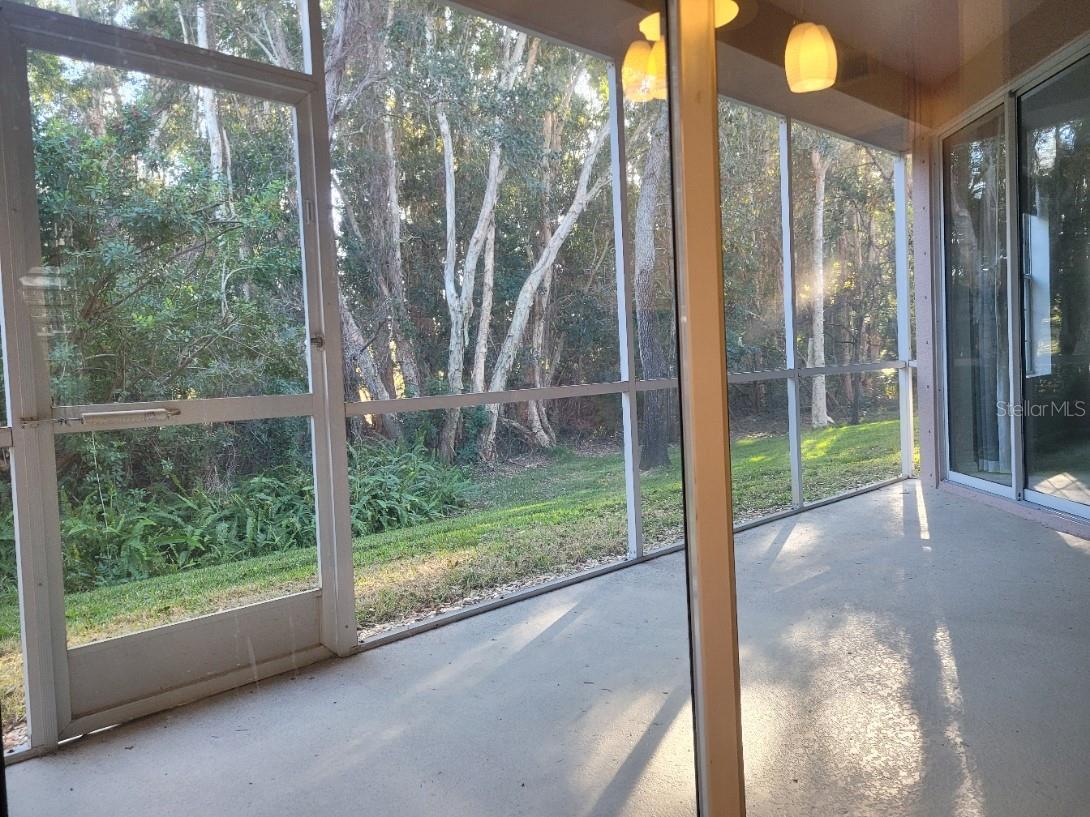 COACHMAN RESERVE CONDO - Residential Lease