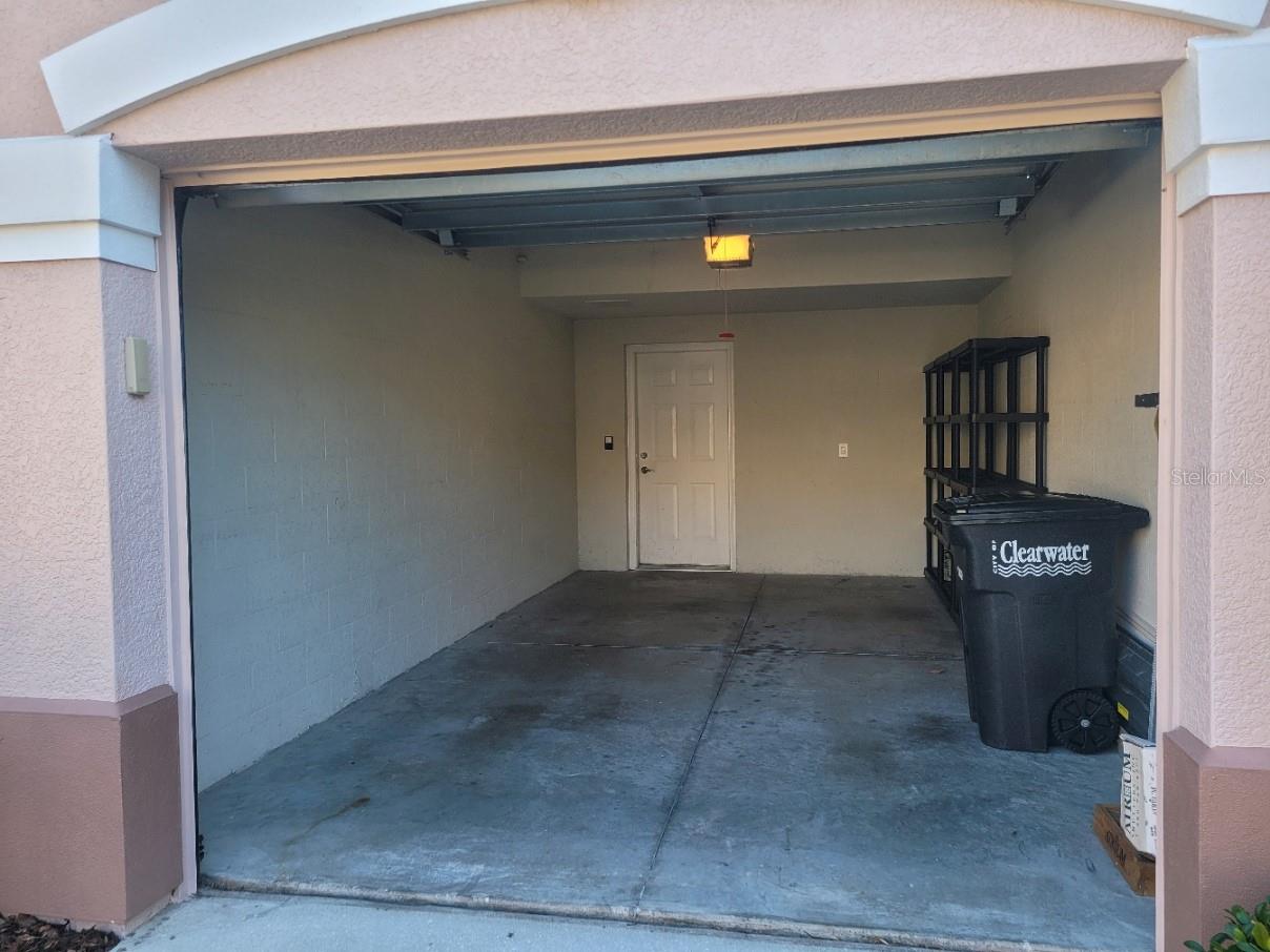 COACHMAN RESERVE CONDO - Residential Lease