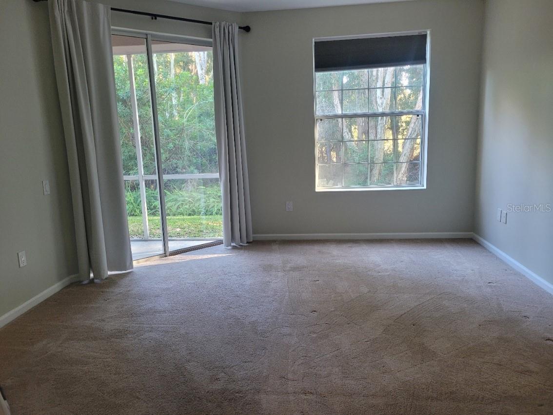 COACHMAN RESERVE CONDO - Residential Lease
