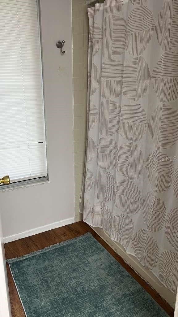 PINE SHADOWS CONDO PH 5 - Residential Lease