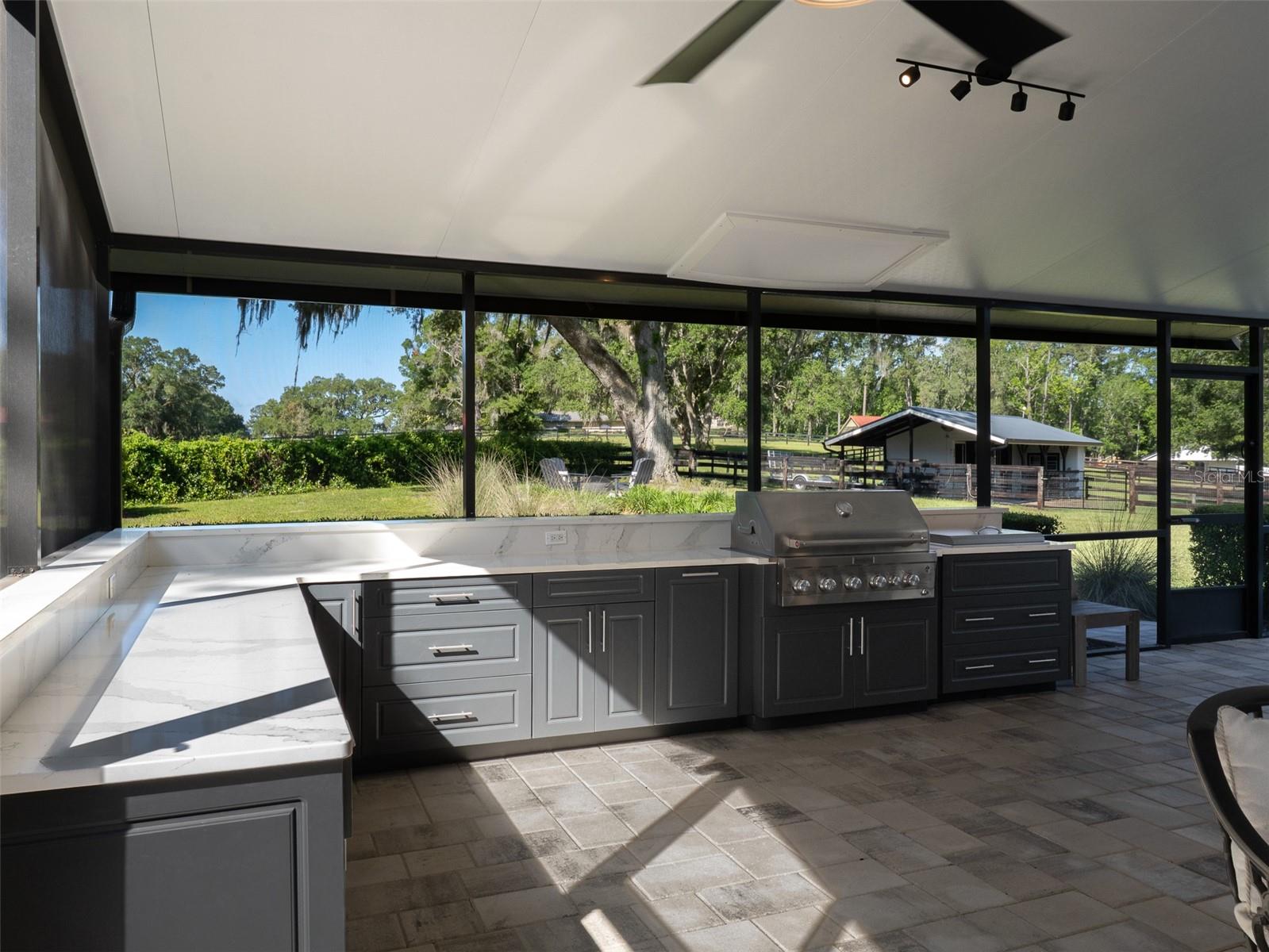 MOSSBROOK FARMS - Residential