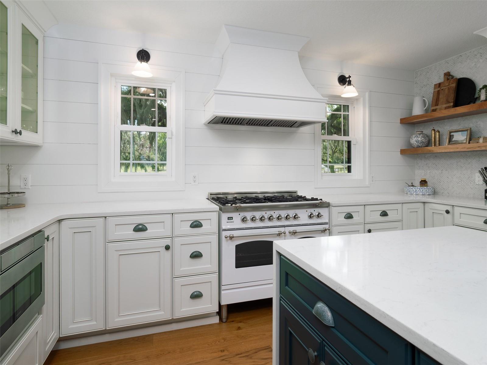 MOSSBROOK FARMS - Residential