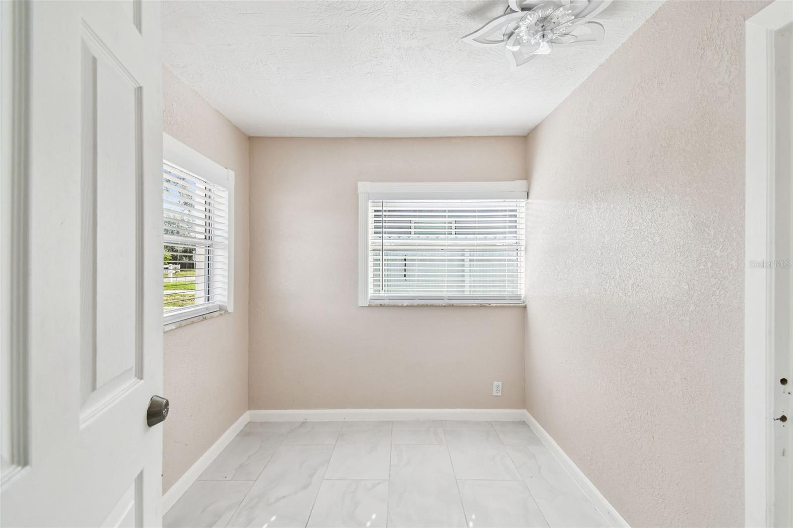 PREMIER TERRACE - Residential Lease