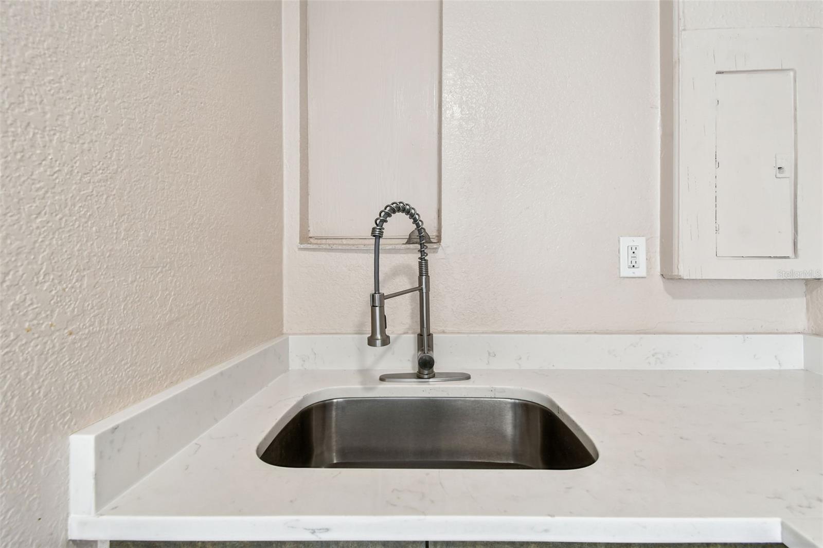 PREMIER TERRACE - Residential Lease