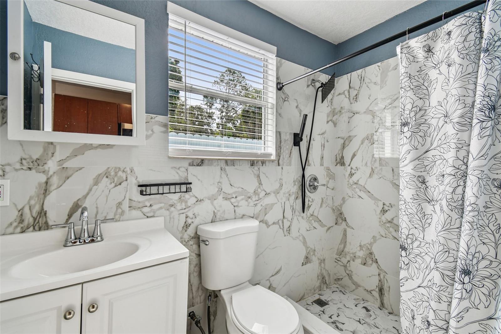 PREMIER TERRACE - Residential Lease