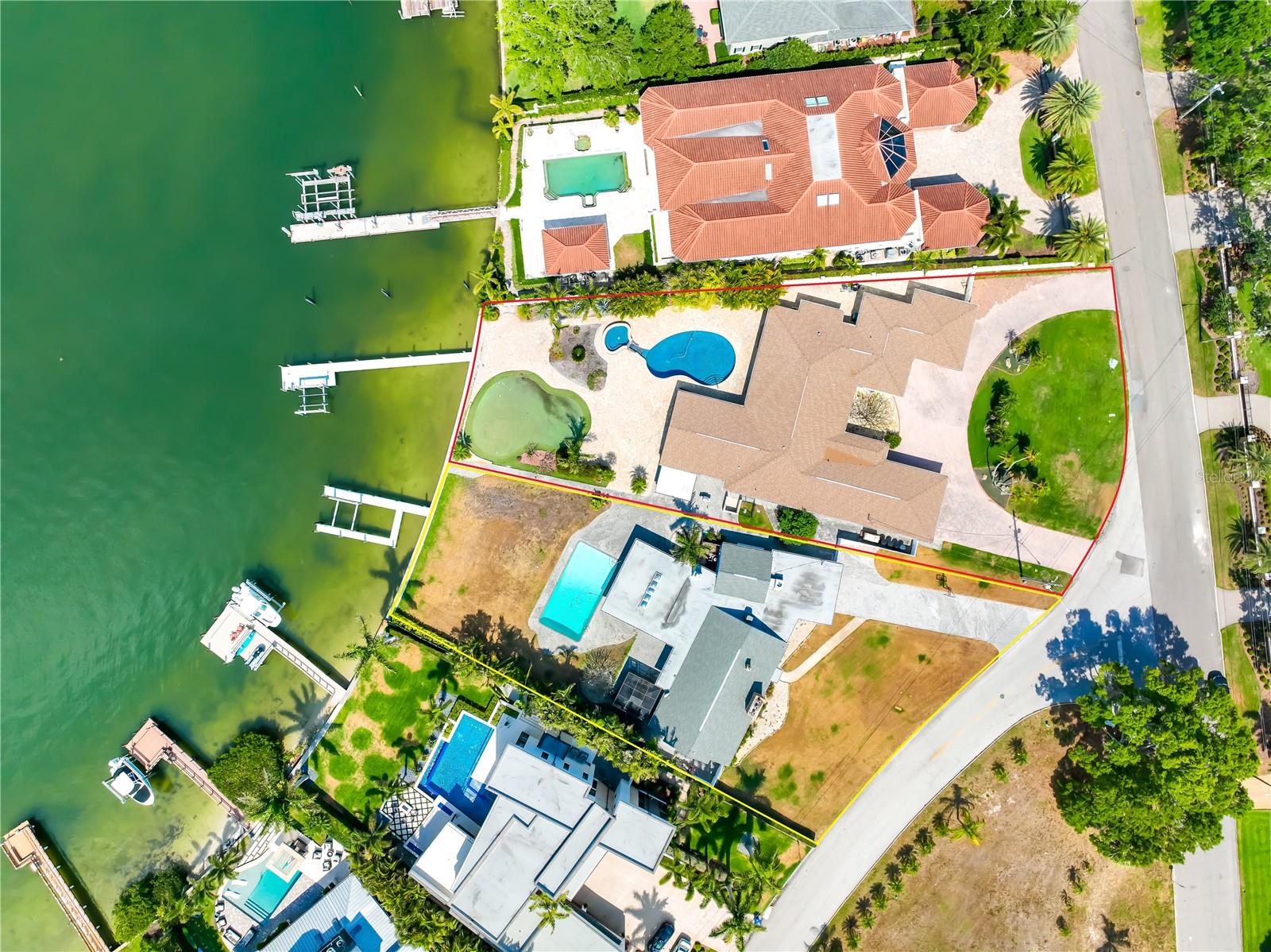 SNELL ISLE BRIGHTWATERS UNIT B - Residential