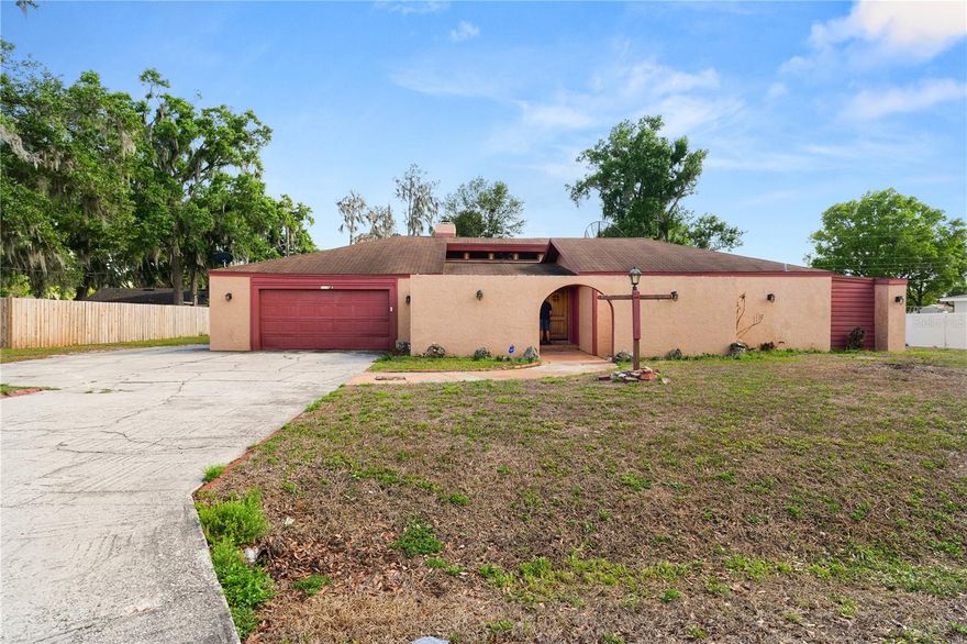 Short Sale. Take a look at this 3 bedroom, 2 bathroom home sitting on almost a half an acre with NO HOA! You are located conveniently in Mulberry with easy access to dining, shopping, and major roadways. While the home does need some TLC, it would make a great project! The bedrooms are generously sized. The home has a functional floorpan with plenty of living space. Outside, the backyard offers privacy with mature oak trees, plenty of space for a garden, or even adding a pool! This home has so much to offer, schedule your private showing today!