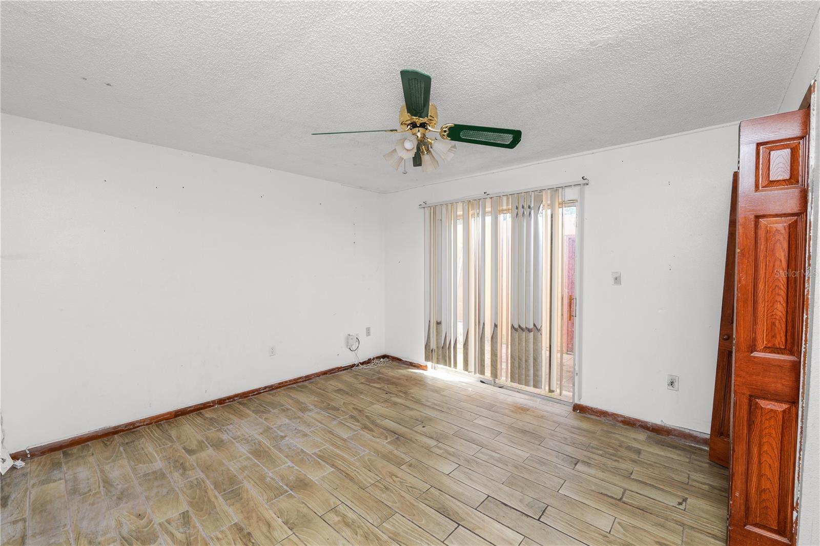 PINE LAKE SUB - Residential