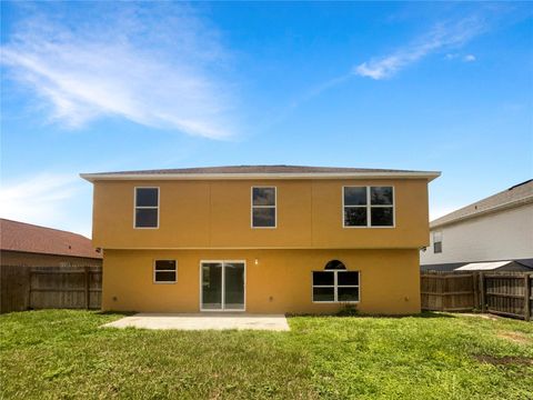 A home in WINTER HAVEN