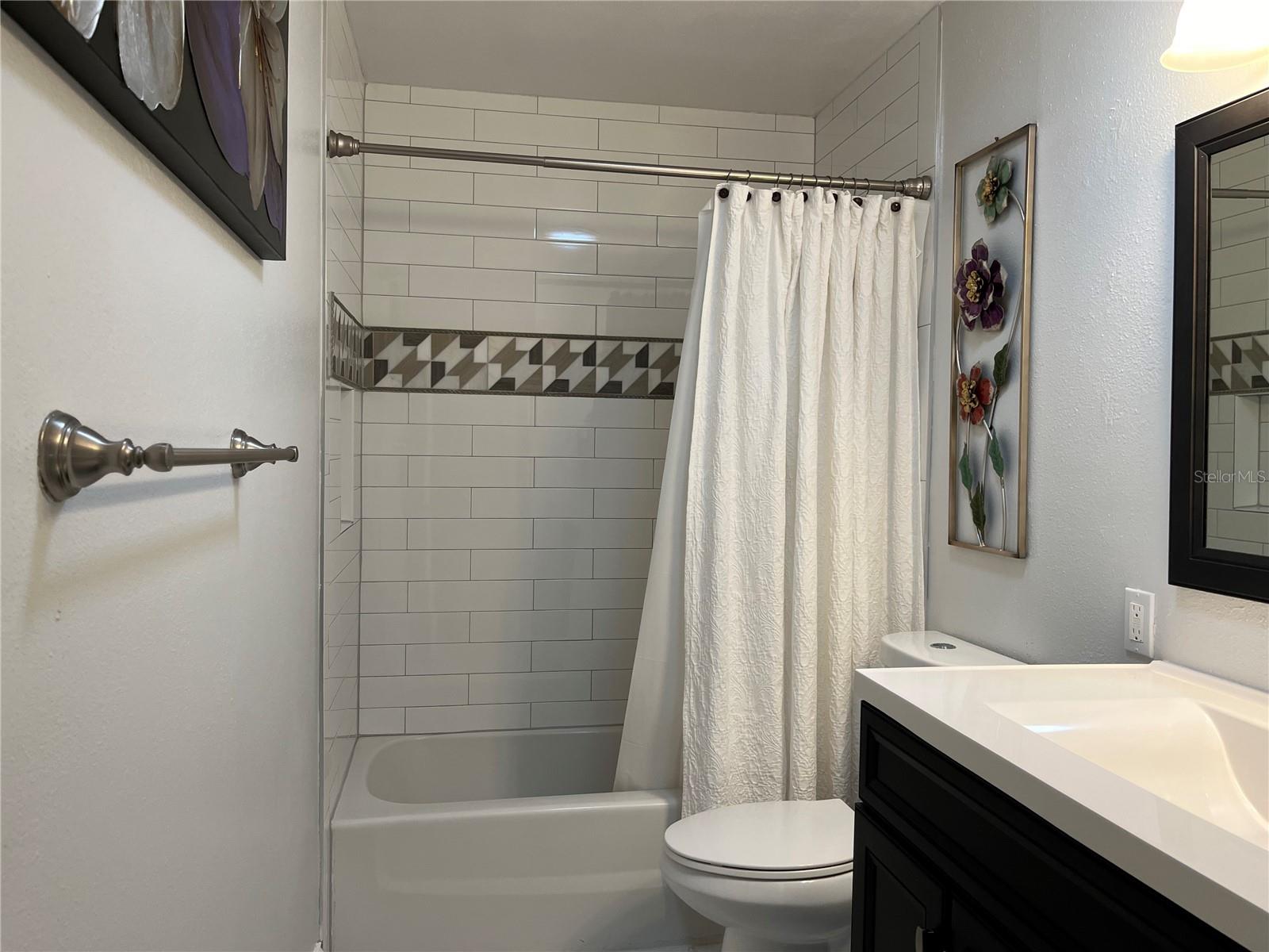 M B R CONDO - Residential Lease