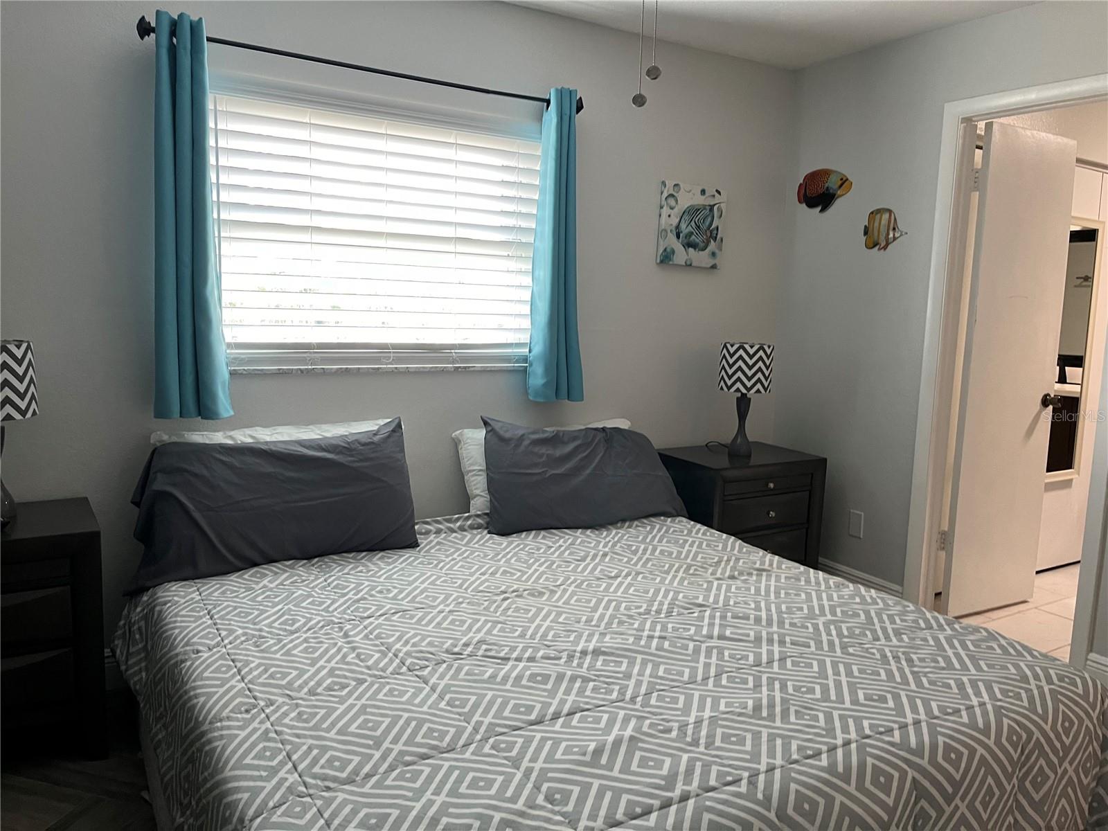 M B R CONDO - Residential Lease