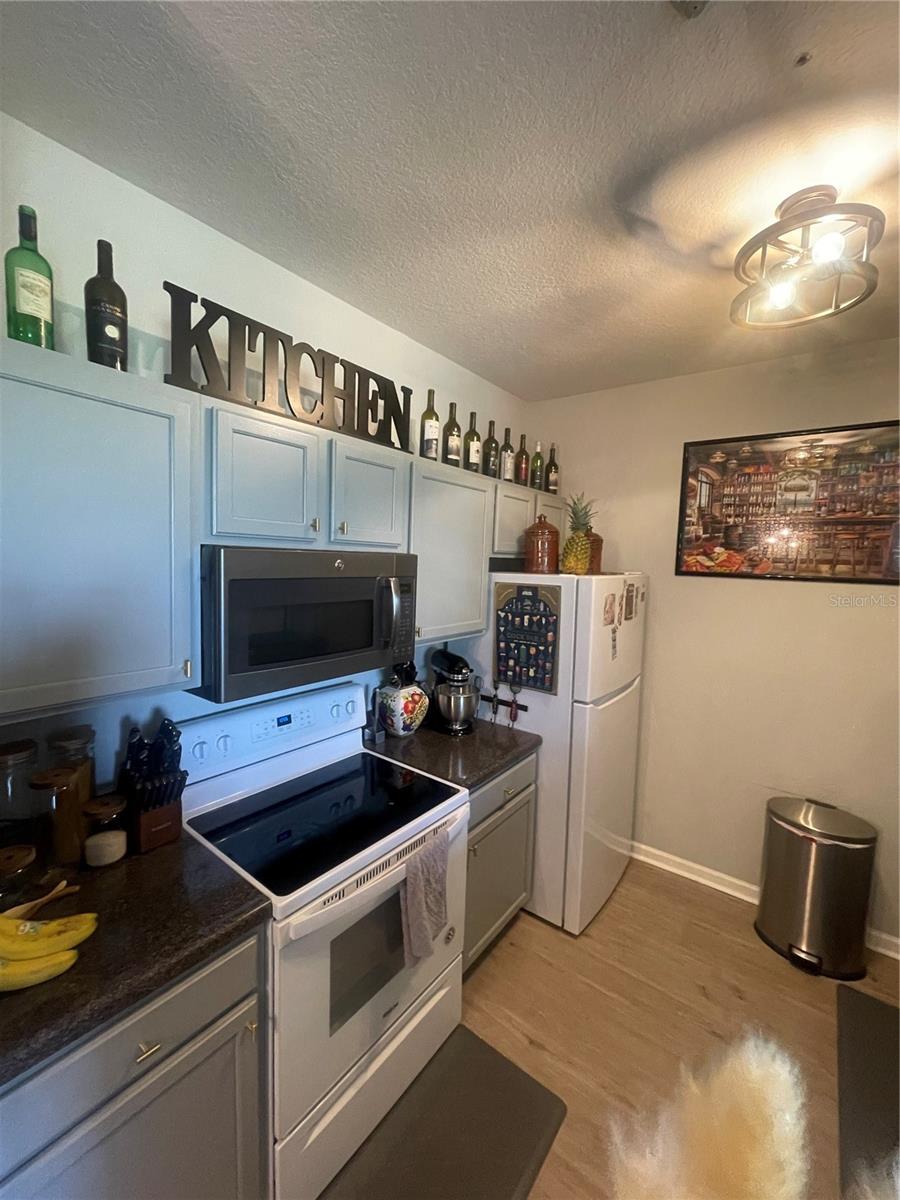 THE PALMS OF CORTEZ - Residential