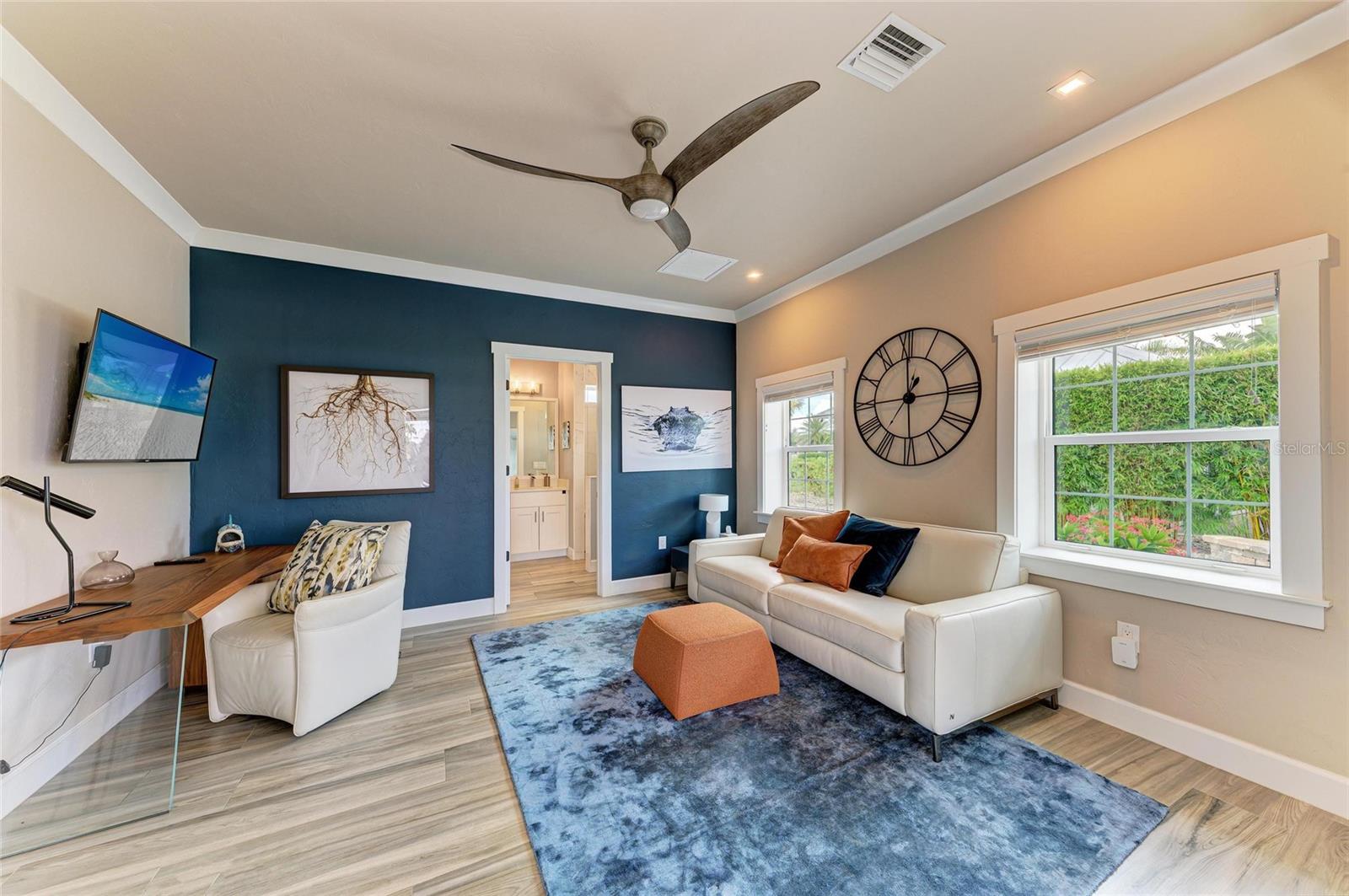 THORNTON CREEK MOTORCOACH RESIDENCE - Residential