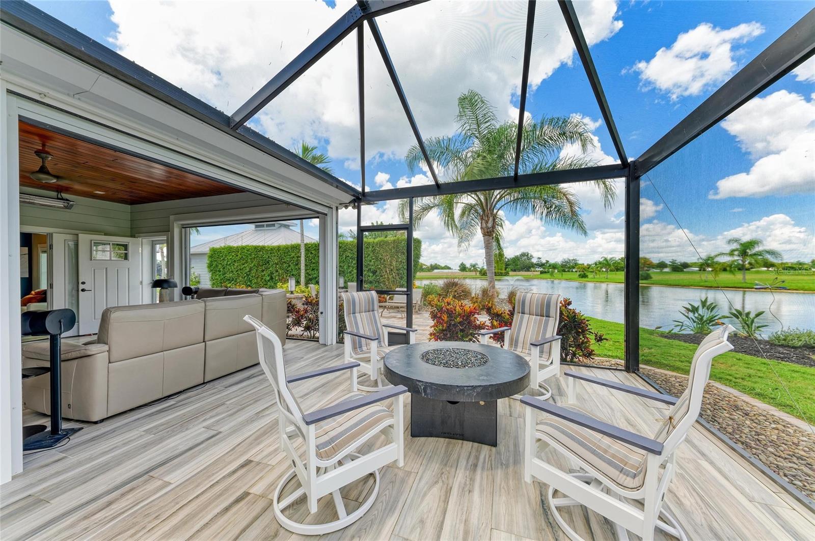 THORNTON CREEK MOTORCOACH RESIDENCE - Residential