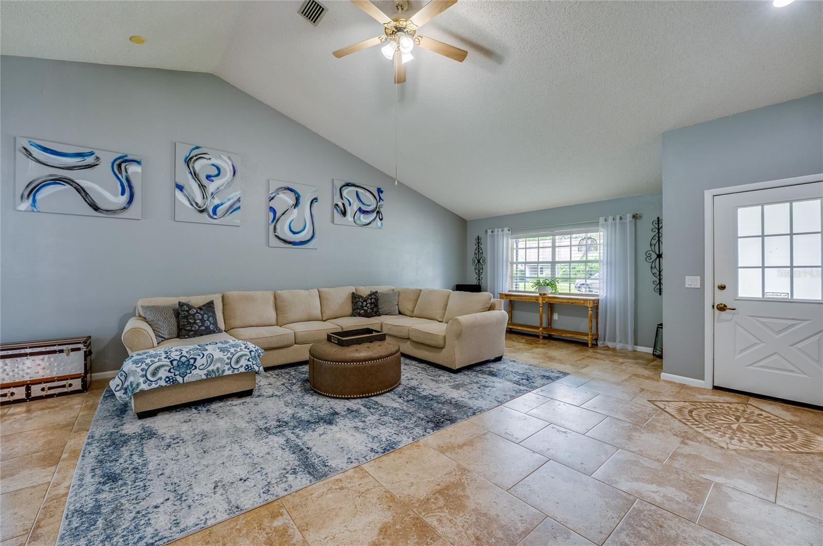 38 WEYANOKE LANE