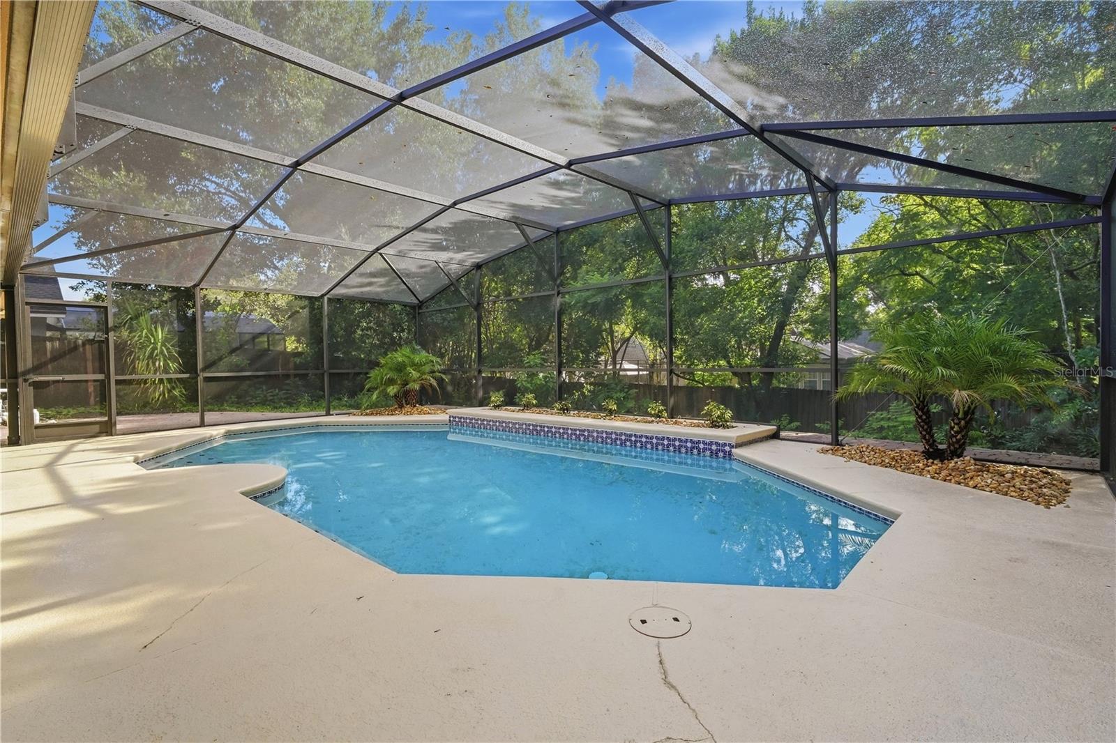 Casas a venda 2 - Jen Dantas 4425 WINDERWOOD CIRCLE