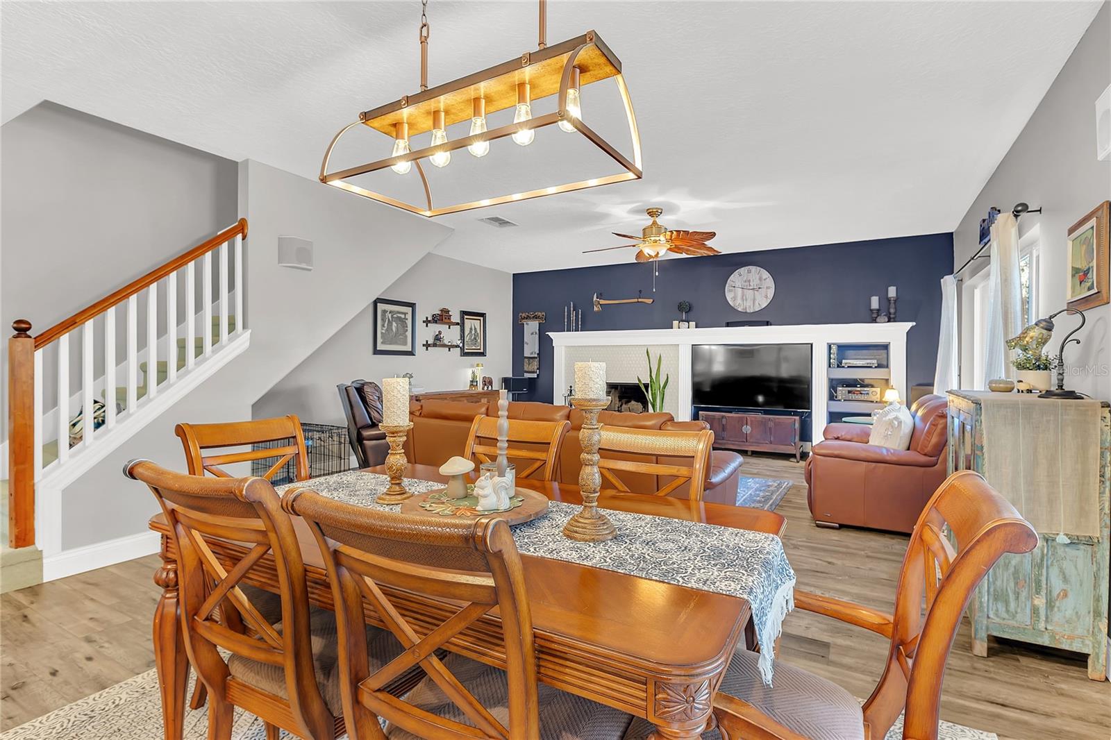 PLEASANT OAKS - Residential