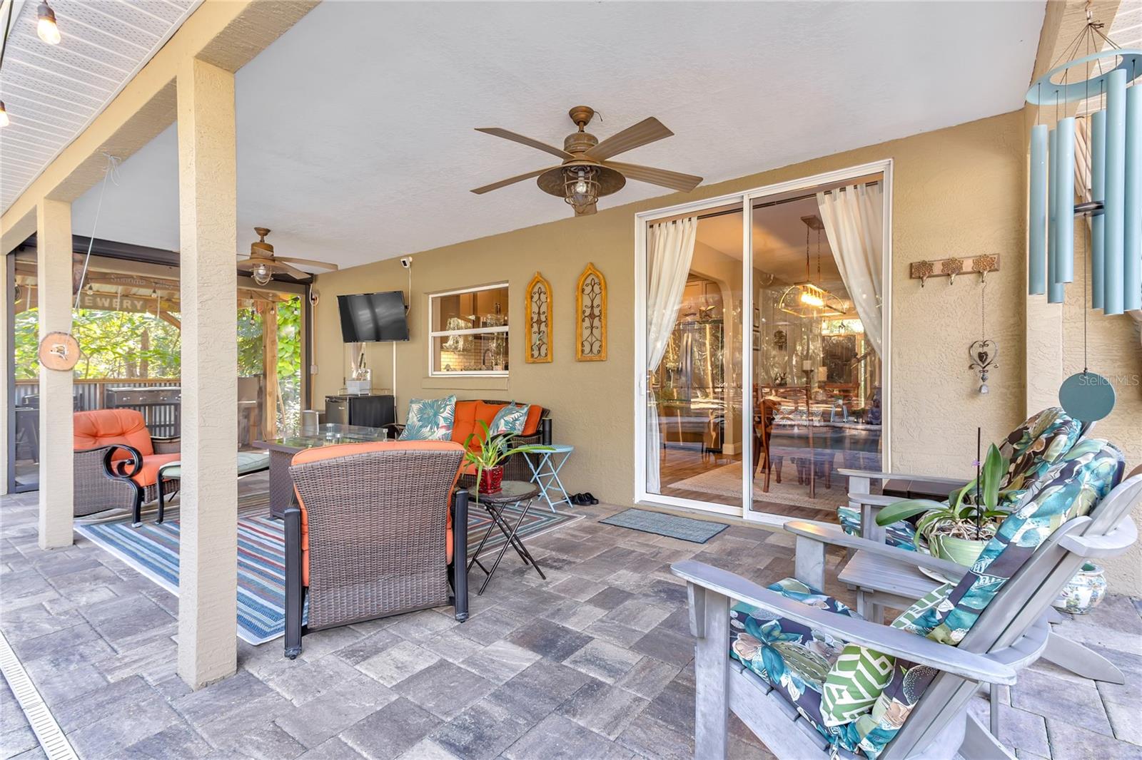 PLEASANT OAKS - Residential