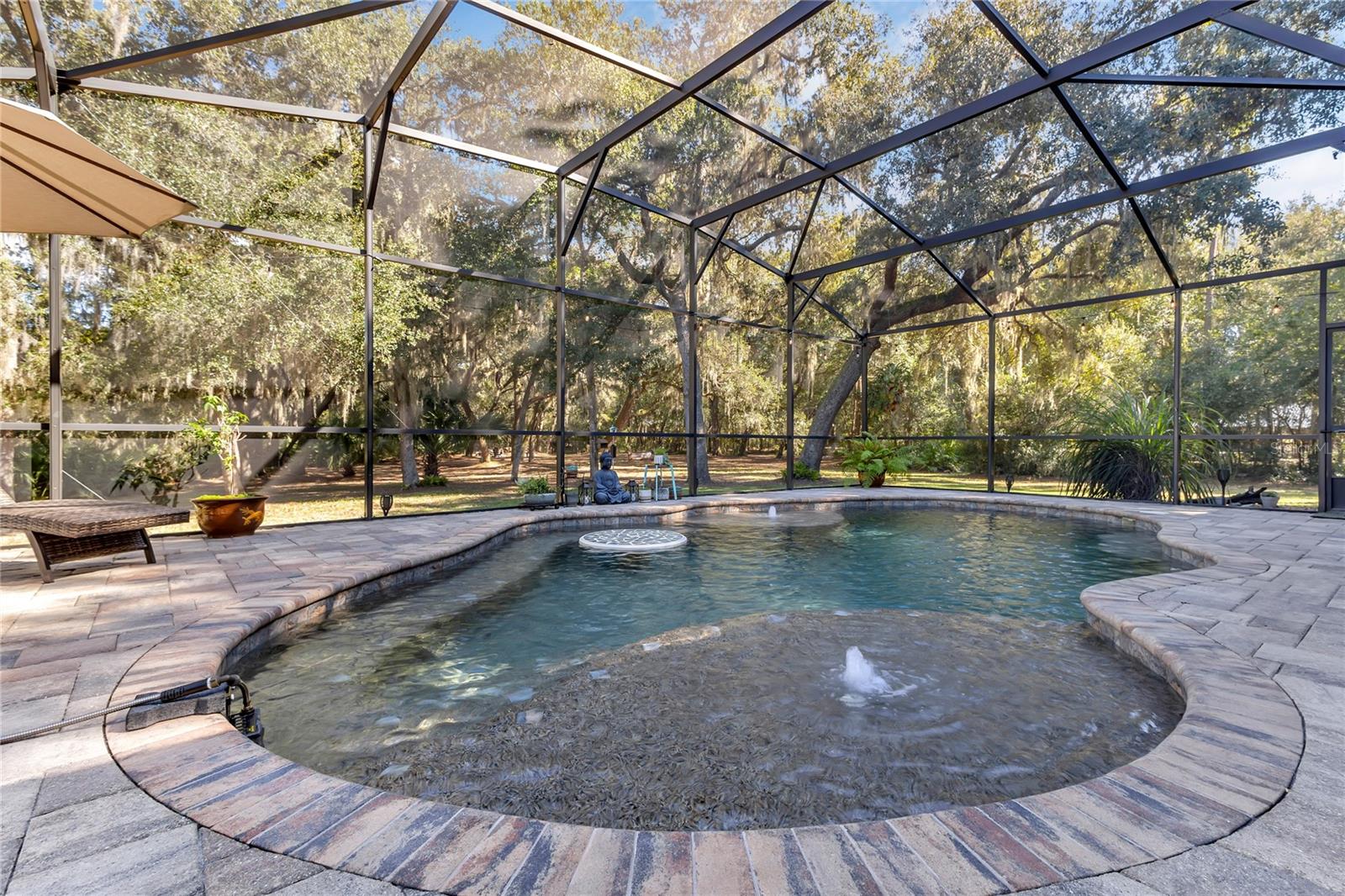 PLEASANT OAKS - Residential