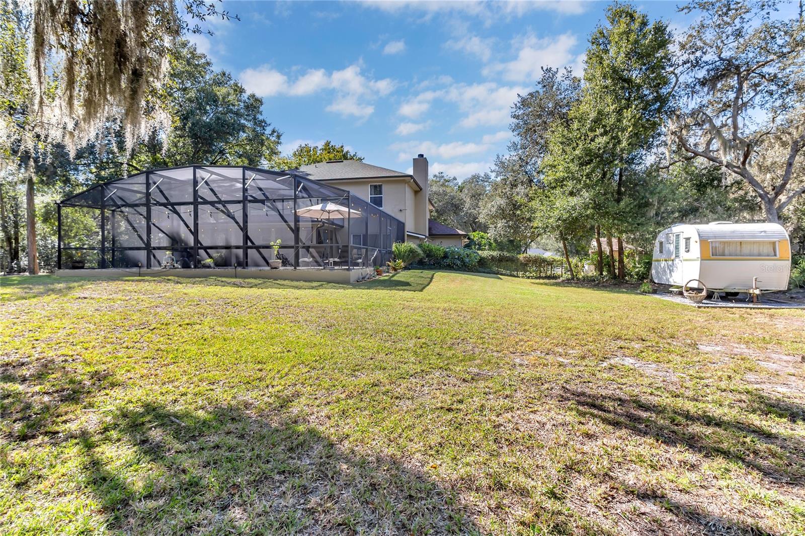 PLEASANT OAKS - Residential