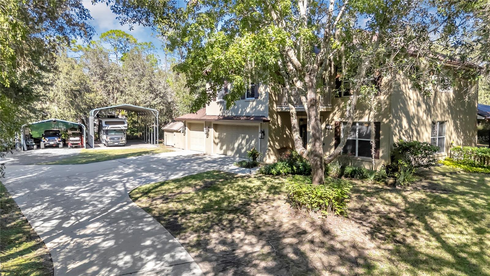 PLEASANT OAKS - Residential