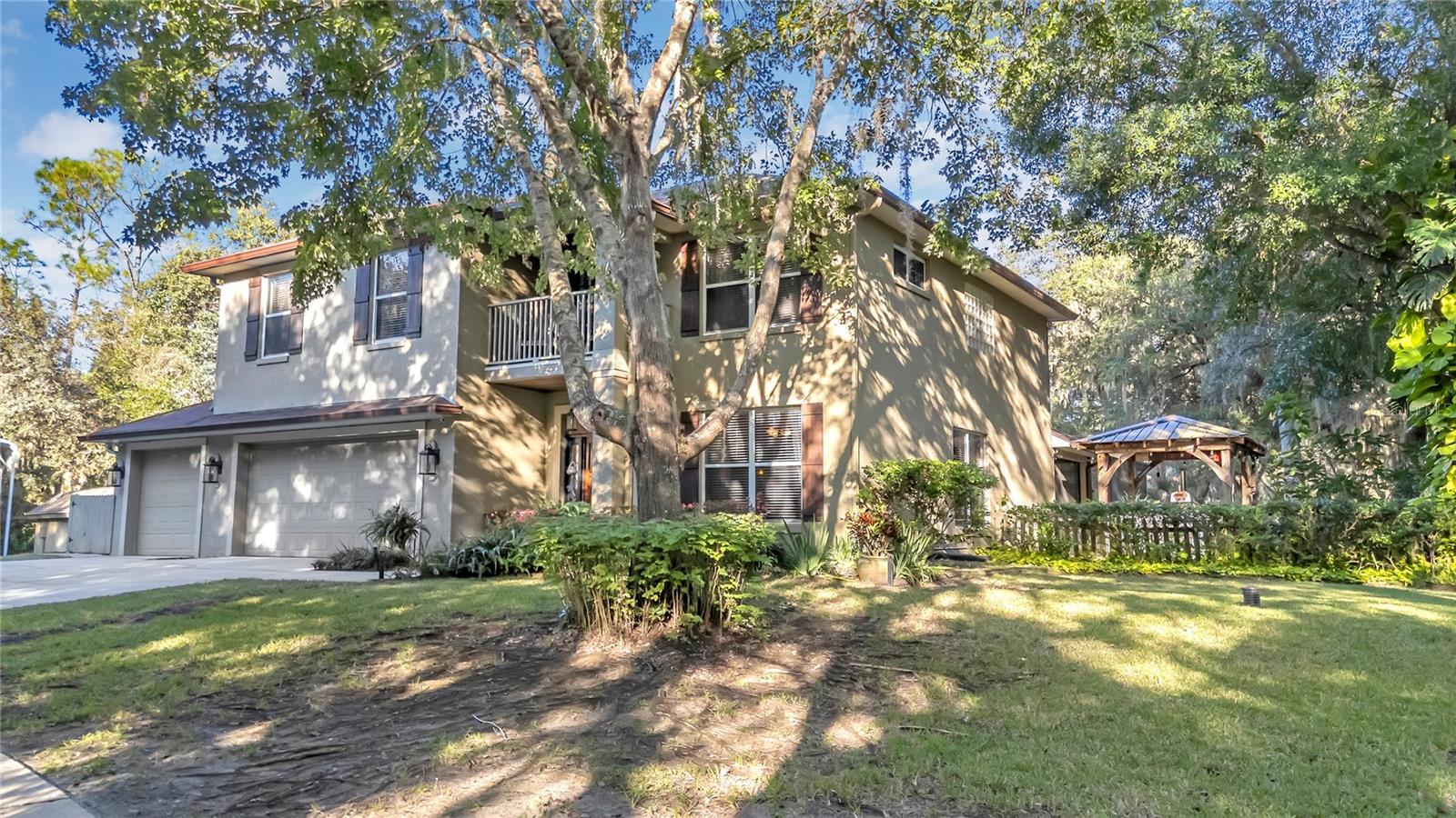 PLEASANT OAKS - Residential