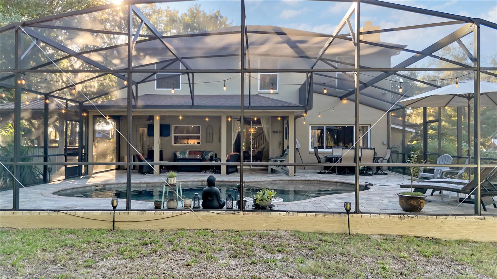 PLEASANT OAKS - Residential