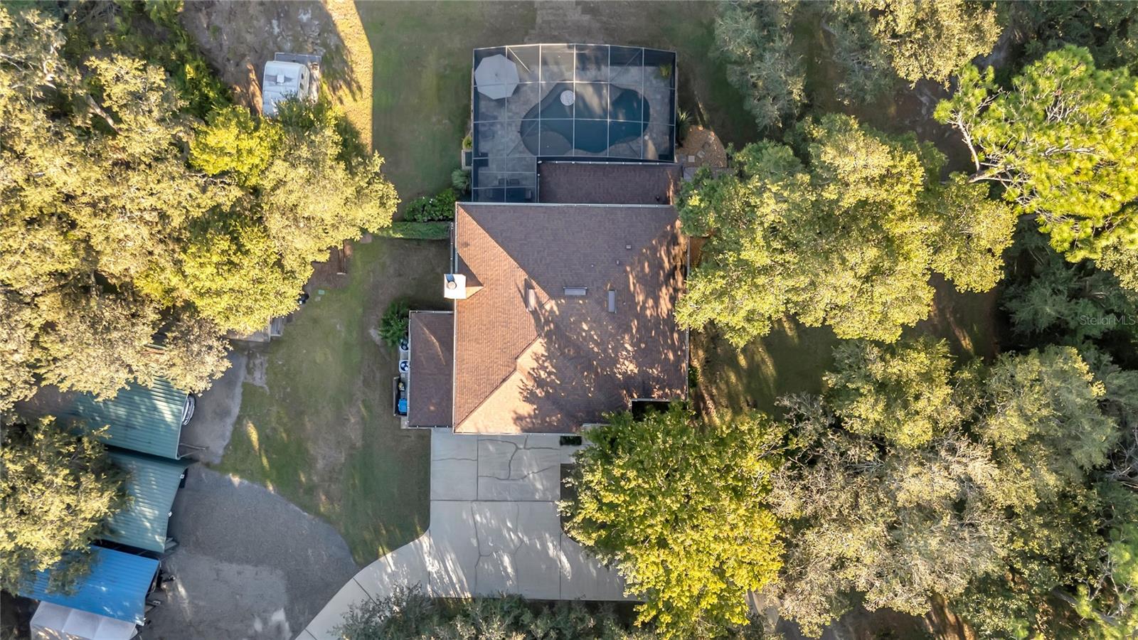 PLEASANT OAKS - Residential