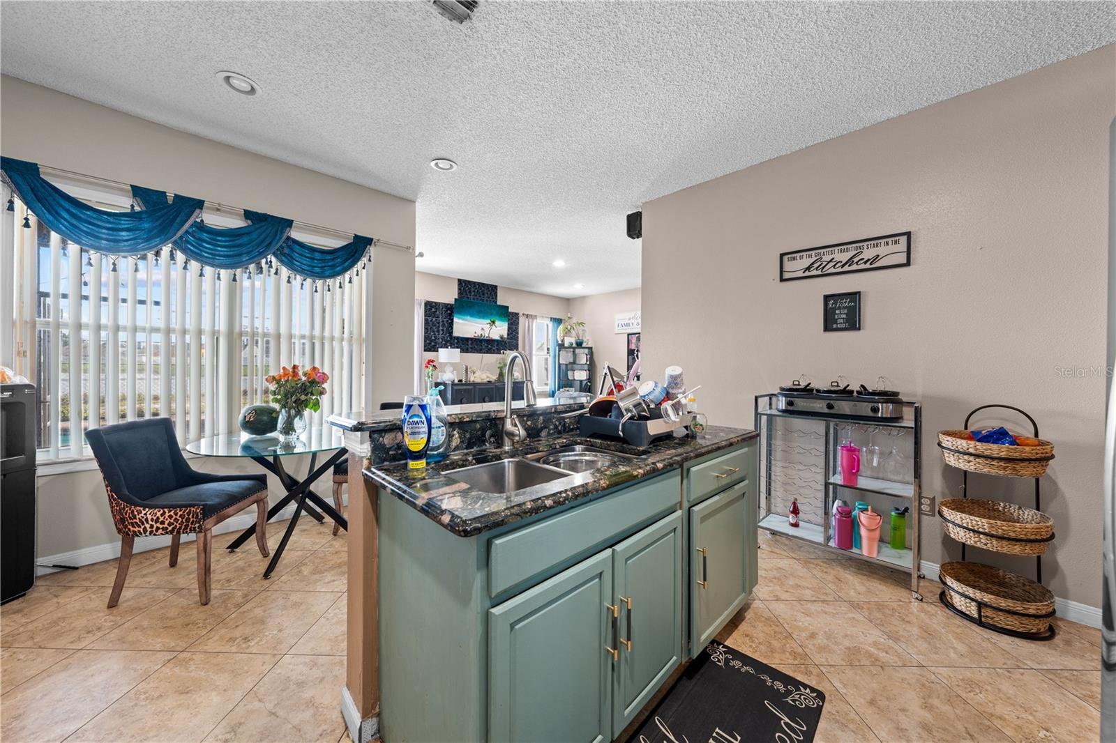 TAMARIND PARKE AT CYPRESS WOODS UNIT 1 - Residential