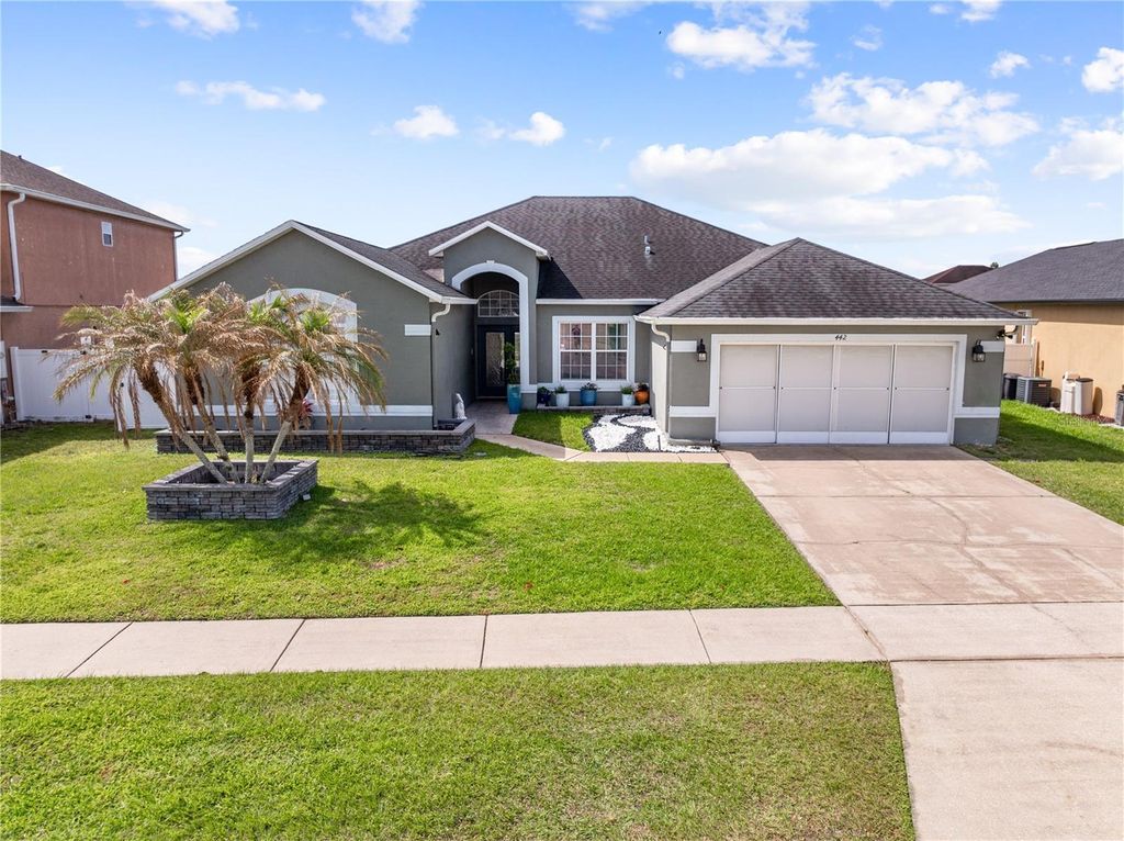 Photo of 442 Tamarind Parke Lane, Kissimmee, FL 34758 (MLS # S5148605)