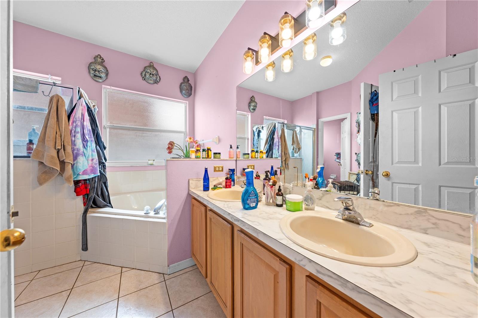 TAMARIND PARKE AT CYPRESS WOODS UNIT 1 - Residential