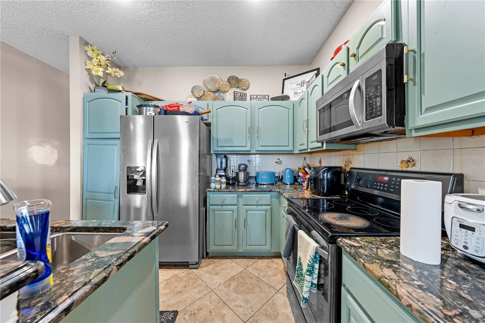 TAMARIND PARKE AT CYPRESS WOODS UNIT 1 - Residential