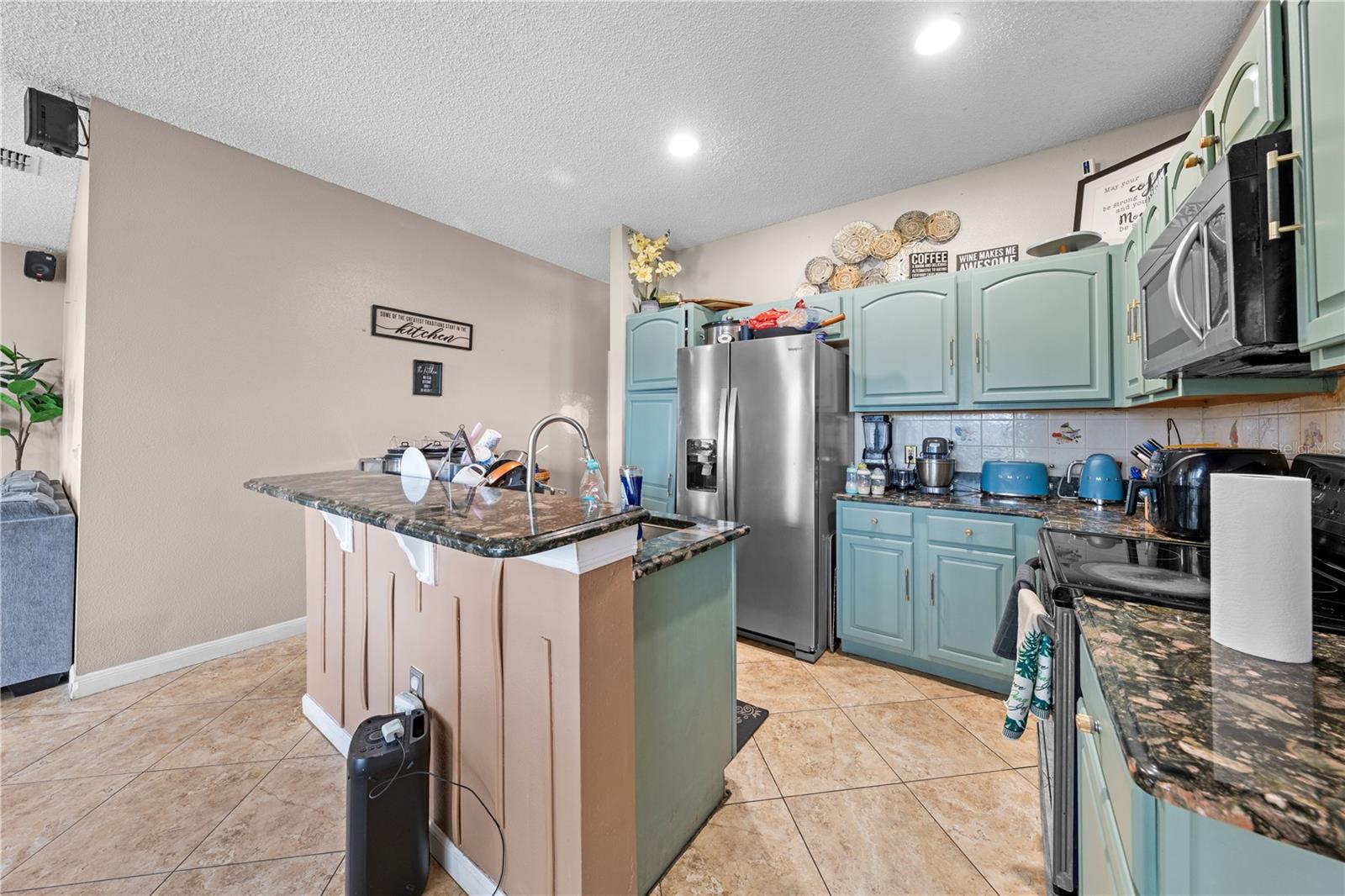 TAMARIND PARKE AT CYPRESS WOODS UNIT 1 - Residential