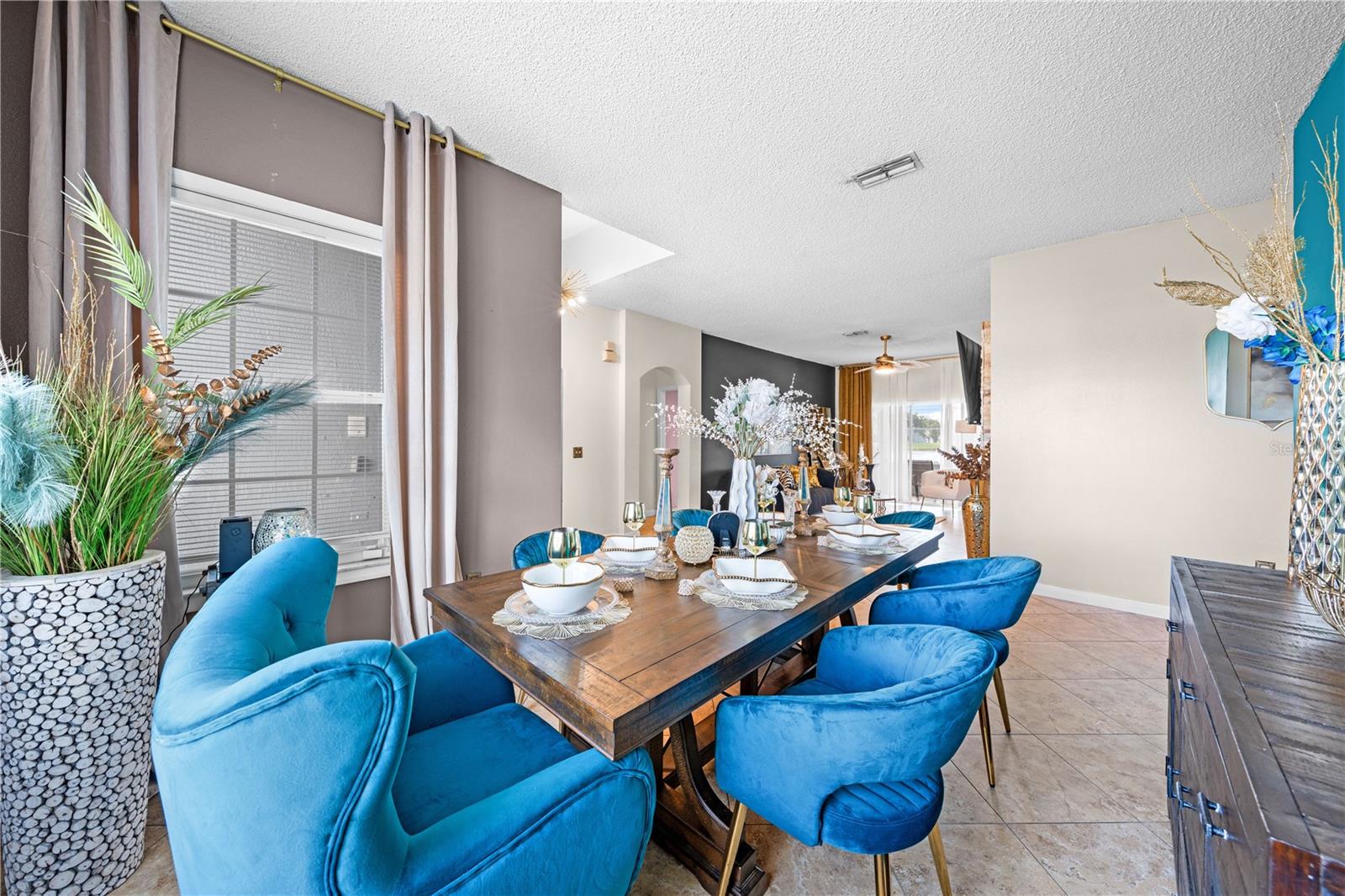 TAMARIND PARKE AT CYPRESS WOODS UNIT 1 - Residential