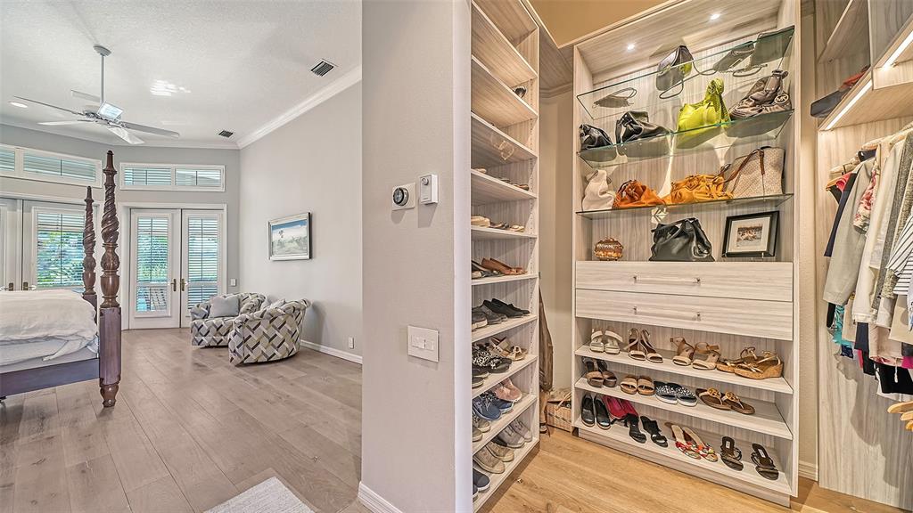 LAUREL OAK ESTATES SEC 12 - Residential