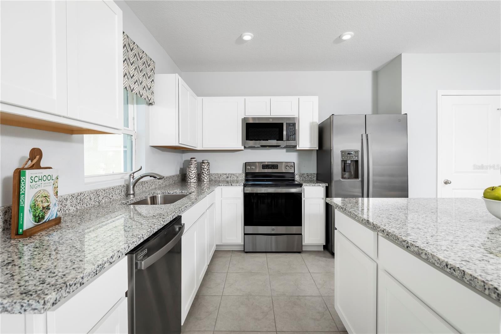 8878 WILDFLOWER FIELD LANE