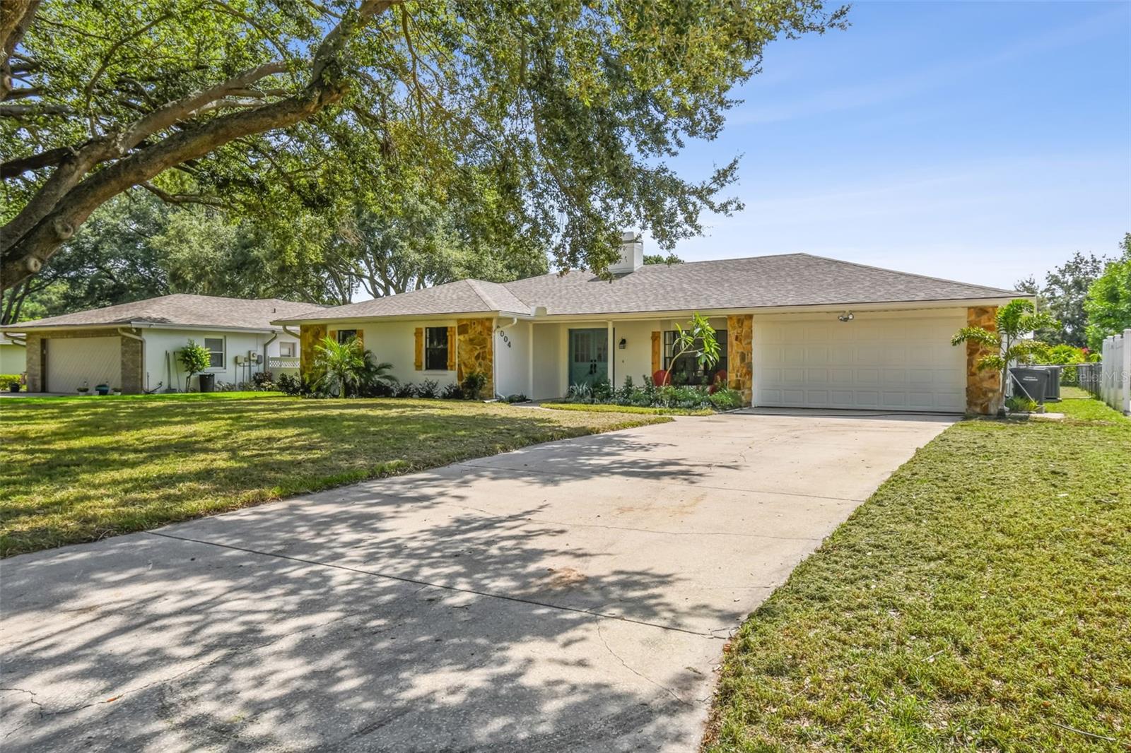 2004 VARNER CIRCLE