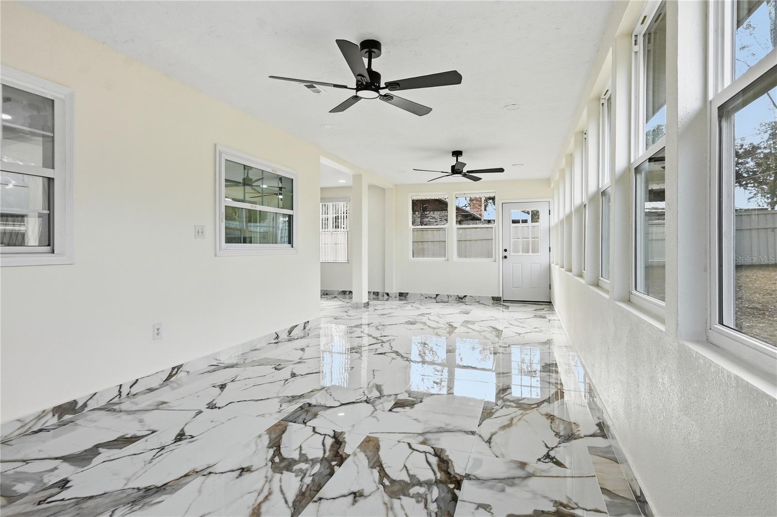 FAIRWAY VIEW SUB - Residential