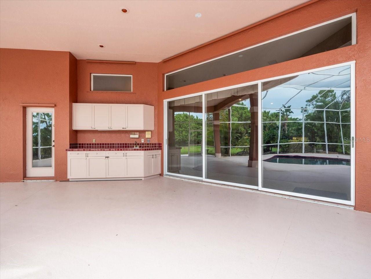 BAYOU CLUB ESTATES TR 4 - Residential