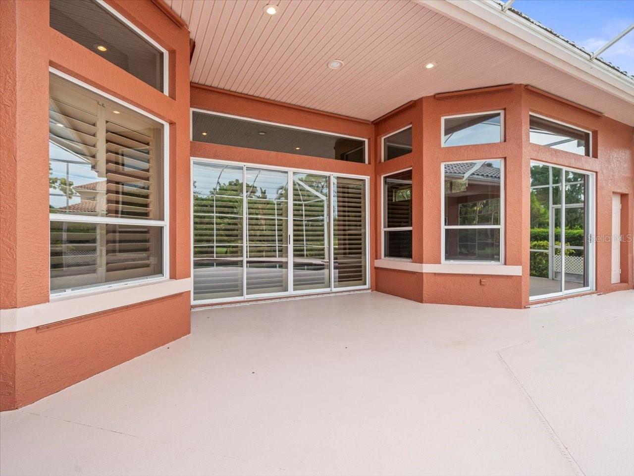 BAYOU CLUB ESTATES TR 4 - Residential