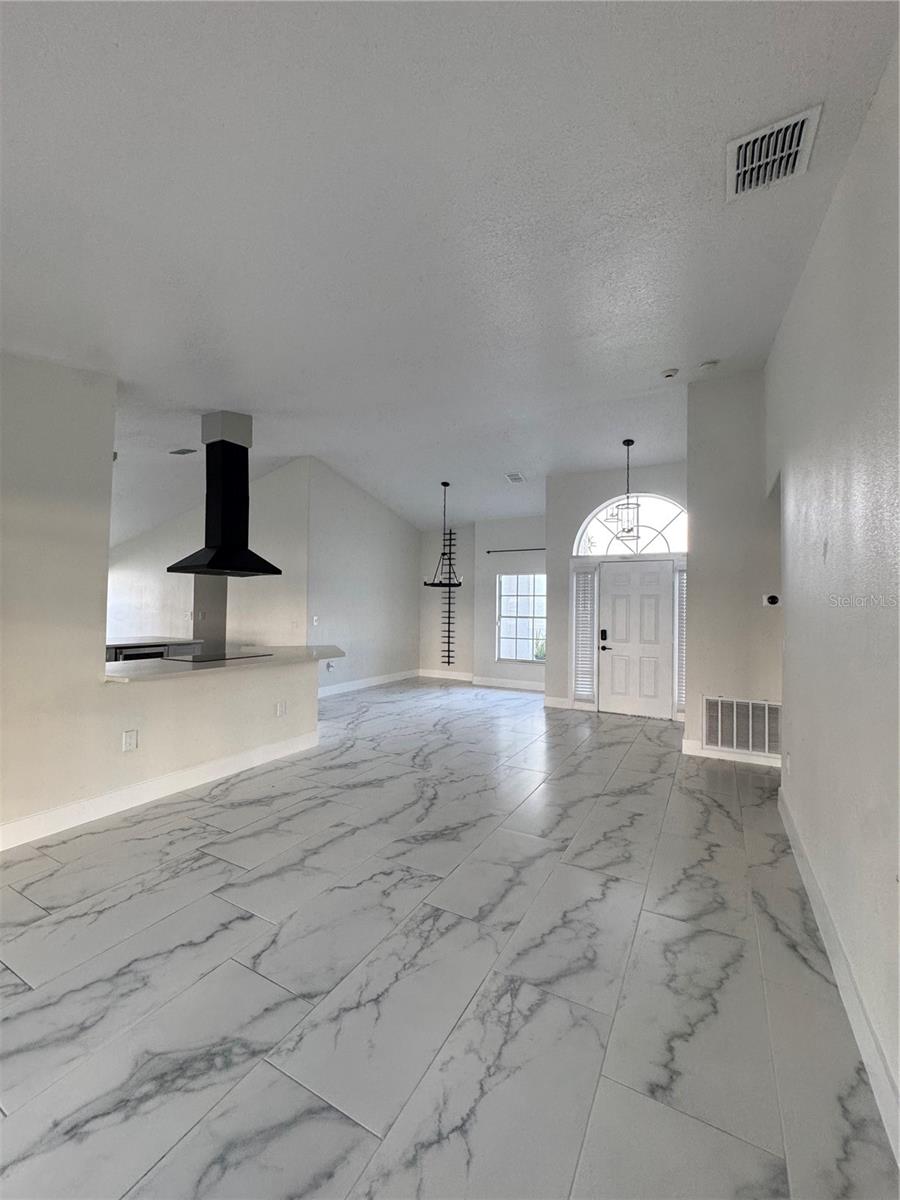 PEBBLE POINTE UNIT 2 - Residential