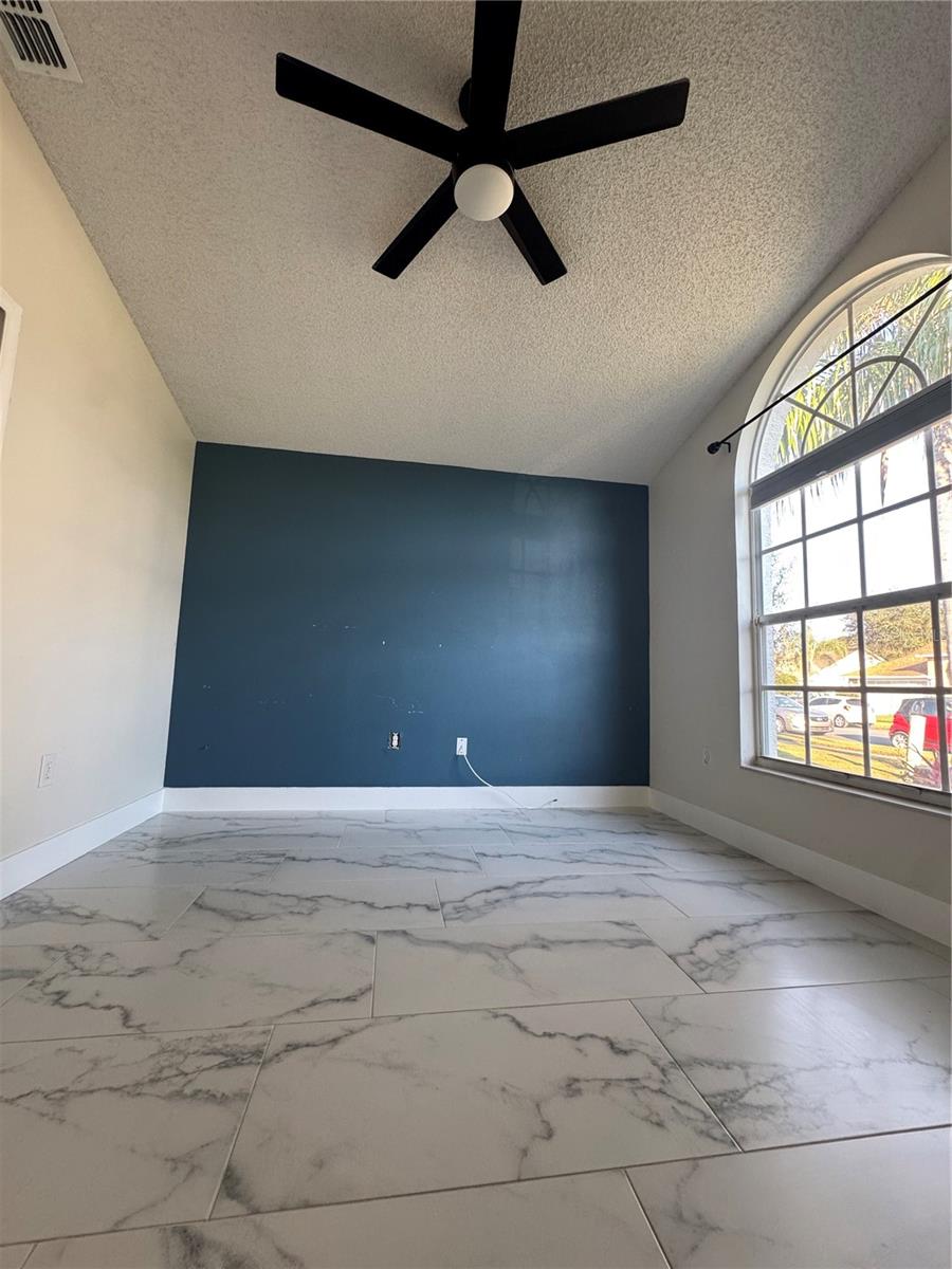 PEBBLE POINTE UNIT 2 - Residential