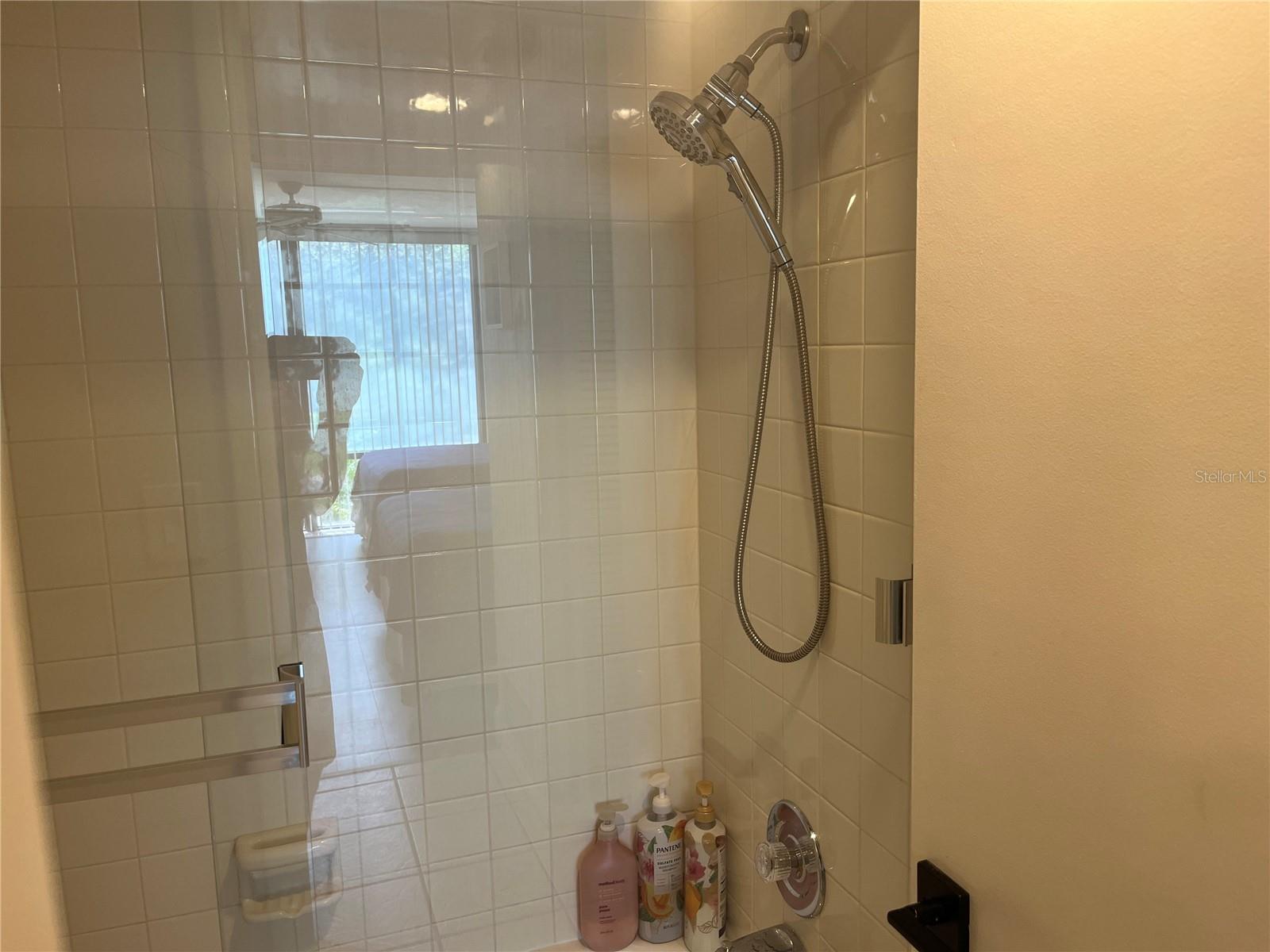 CARDINAL CONDO APTS - Residential Lease
