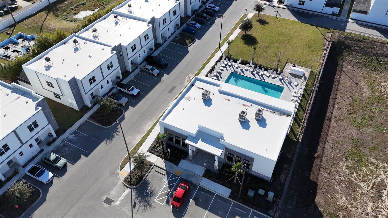 AZUR RESIDENCE - Residential